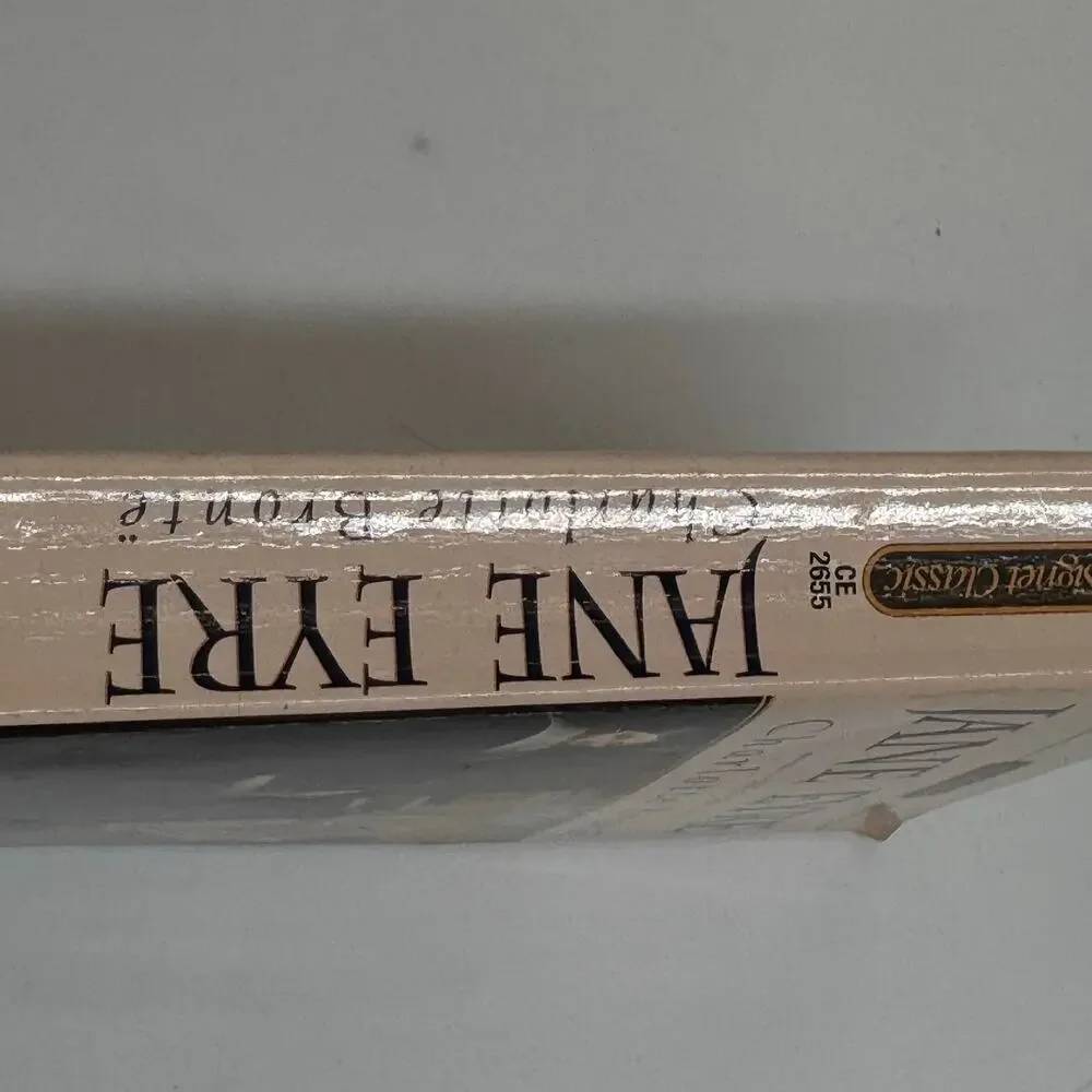 Jane Eyre Charlotte Bronte Signet Classic Paperback Novel Literary Fiction